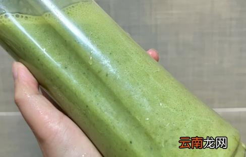 羽衣甘蓝榨汁一次放多少 羽衣甘蓝可以直接榨汁吗