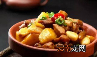 土豆炖什么好吃 土豆可以和什么一起炖