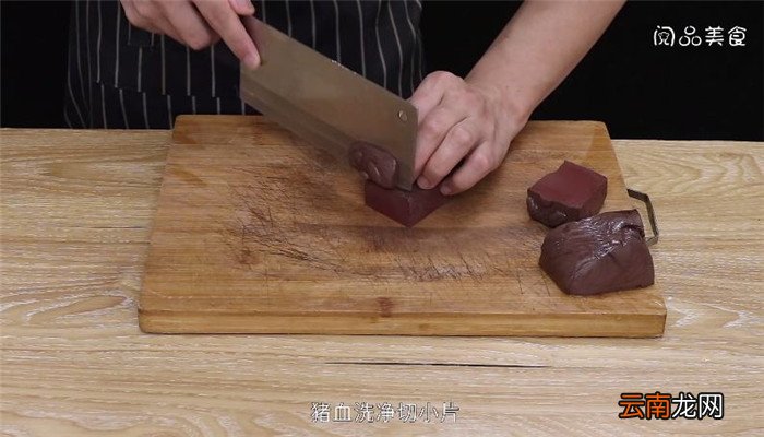 韭菜炒猪血怎么做 韭菜炒猪血做法是什么