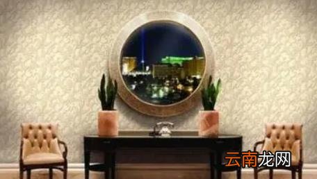 对门挂镜子对我家好吗 对门挂镜子我家挂葫芦怎么挂