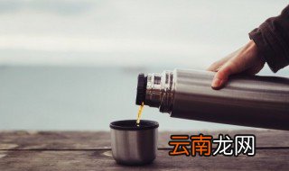 给老师送喝水杯可以吗英语 给老师送喝水杯可以吗