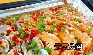烤箱烤什么好吃 蒜蓉粉丝烤海鲜让烤箱永远不闲置