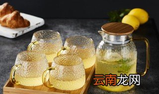 水杯用纸巾擦拭可以吗 水杯毛巾用什么消毒