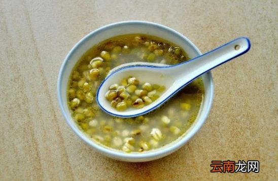 绿豆汤的绿豆和水的比例是多少 煮绿豆汤绿豆和水的比例要怎么分才好
