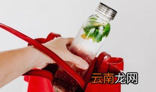 送给老师杯子刻什么字最好 送给老师杯子刻什么字