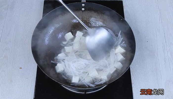 萝卜丝豆腐汤的做法 萝卜丝豆腐汤怎么做