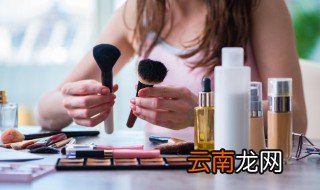 怎么判断爽肤水过期没有 怎么判断爽肤水过期