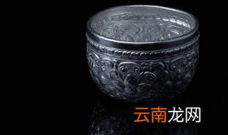送岳父水杯刻什么字，送老爸水杯刻字刻什么好寓意