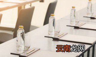 水杯盖刻字刻什么好 水杯盖子刻什么字好