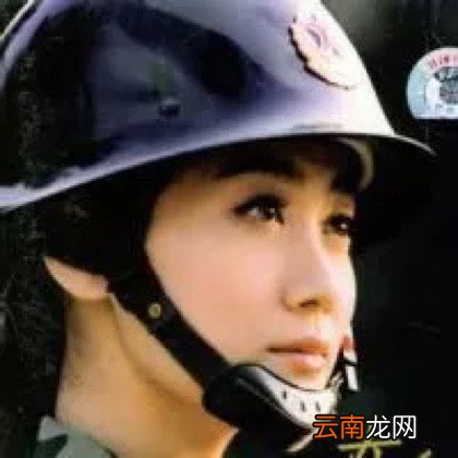 在和平年代歌词