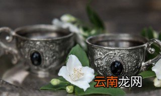 适合水杯刻字的字 山水杯底部刻什么字最好