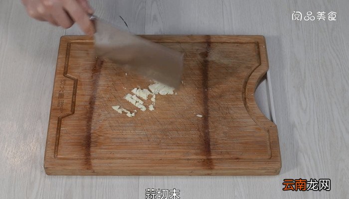 荷叶糯米鸡的做法 荷叶糯米鸡怎么做