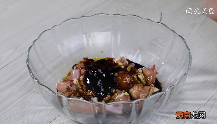 荷叶糯米鸡的做法 荷叶糯米鸡怎么做