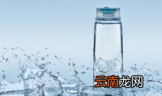 13岁女孩水杯刻什么字 13岁女孩水杯刻什么字好