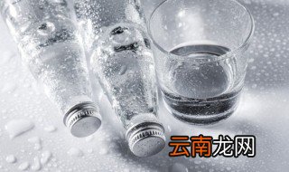 想送女儿水杯刻什么字最好 想送女儿水杯刻什么字