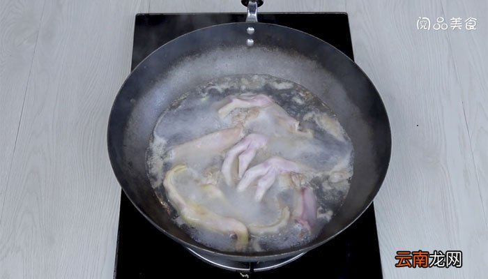 红烧鸭掌鸭翅做法 红烧鸭掌鸭翅怎么做