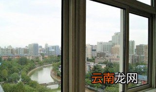 家里窗户怎么清洁才干净 家里窗户怎么清洁才干净视频