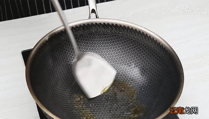 土豆炖牛腩的做法 土豆炖牛腩如何做