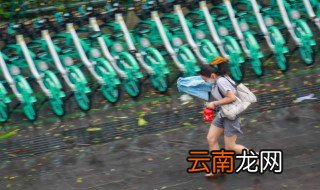 台风窗户关紧还是留缝 台风来了窗户关紧还是留缝