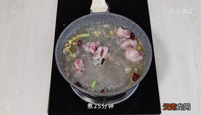 香芋排骨汤面香芋排骨汤面怎么做