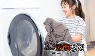 棉服污渍怎么清除干净，棉服怎么去污渍