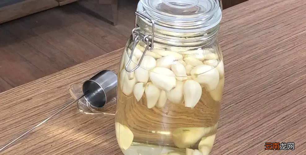 大蒜泡白酒有什么功能?