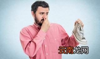 脚出汗酸臭味怎么办 几招教你解决臭汗脚