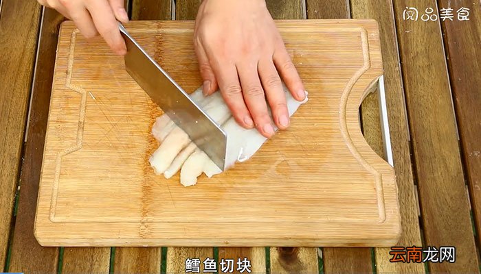 鳕鱼炖豆腐的做法 鳕鱼炖豆腐怎么做
