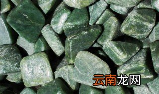老鹰翡翠寓意 翡翠鹰与梅花是什么