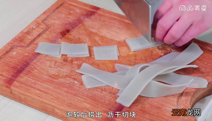 辣白菜炒苕皮 辣白菜炒苕皮怎么做