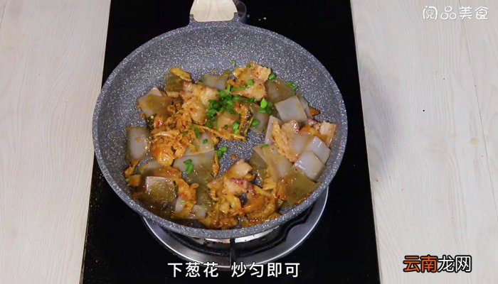 辣白菜炒苕皮 辣白菜炒苕皮怎么做