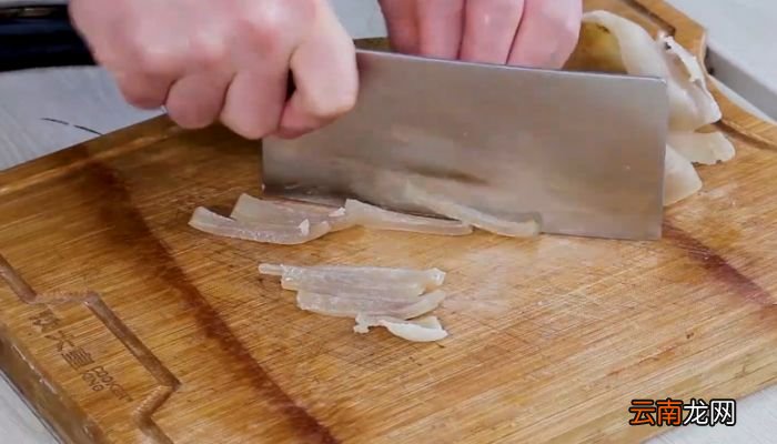 尖椒炒肉皮的做法 尖椒炒肉皮怎么做