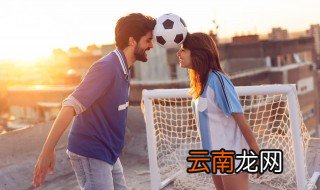 杯子上刻什么字情侣，杯子上刻什么字有创意情侣