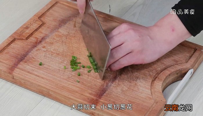 凉拌菠菜粉丝的做法 凉拌菠菜粉丝怎么做