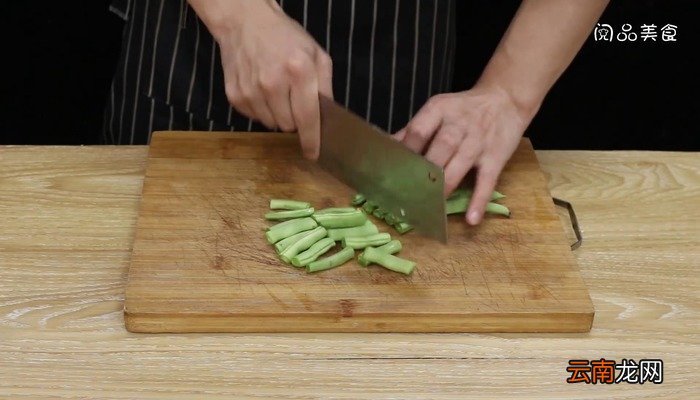 金华火腿炒四季豆的做法 金华火腿炒四季豆怎么做好吃
