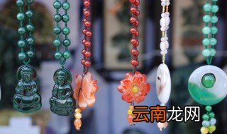 婴儿适合戴什么首饰辟邪 儿童戴什么饰品辟邪好
