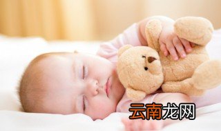 婴儿辟邪压惊戴什么好，婴儿辟邪压惊戴什么好呢