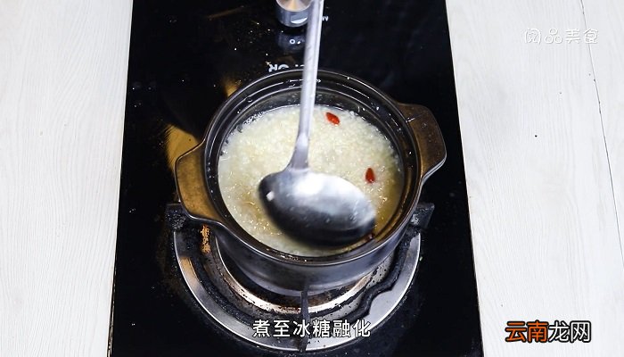 小米香蕉粥 小米香蕉粥的做法