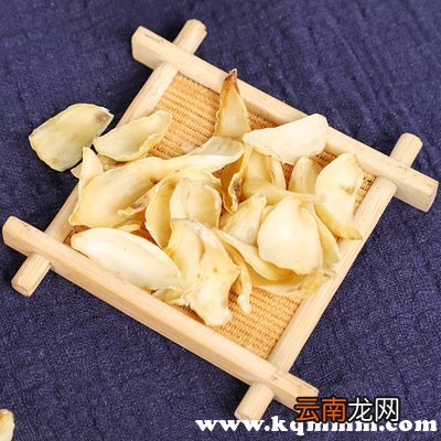 食用发芽百合的危害，放在冰箱的百合发芽了能吃吗