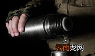 水杯刻什么字比较个性 水杯刻什么字比较沙雕