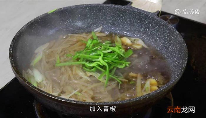 土豆丝焖烧 土豆丝焖烧的做法