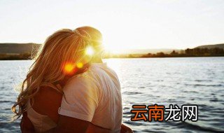 情人节简短祝福语 情人节简短祝福语推荐