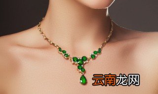 飘花翡翠做什么合适 飘花翡翠用什么镶嵌