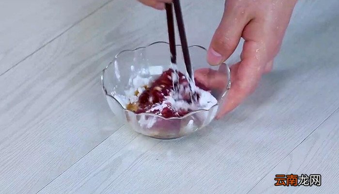 萝卜丝炒牛肉的做法 萝卜丝炒牛肉怎么做
