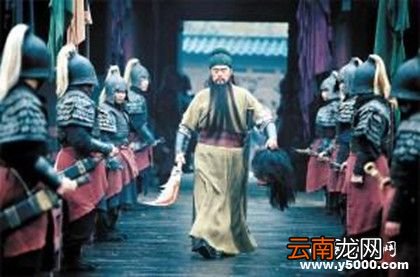 揭《三国演义》中对关羽的描写，竟然那么多都是虚构的