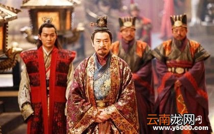 他是第一个篡改历史的皇帝，从他以后，史家之风开始败坏