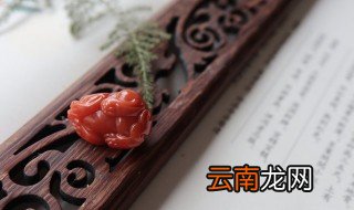 属鸡放什么床头旺财 属鸡的床头放什么最旺