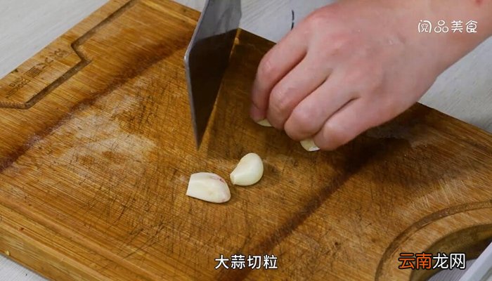黄焖鸡茄子的做法 黄焖鸡茄子怎么做