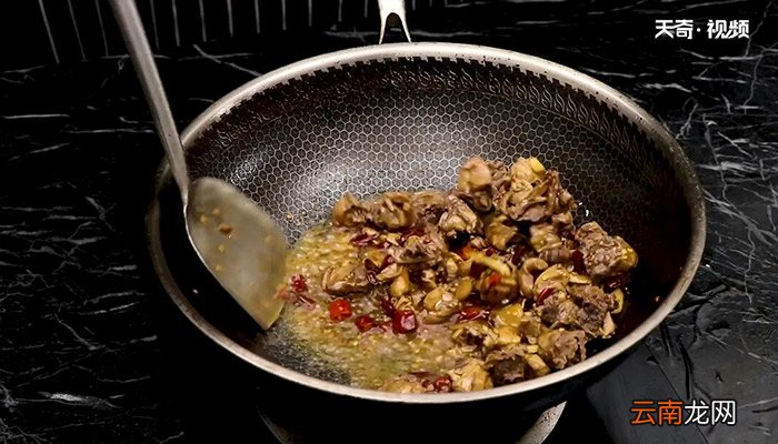 麻辣鸡块的做法 怎么做麻辣鸡块