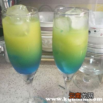 女人喝鸡尾酒的好处和坏处，女人鸡尾酒功效与作用
